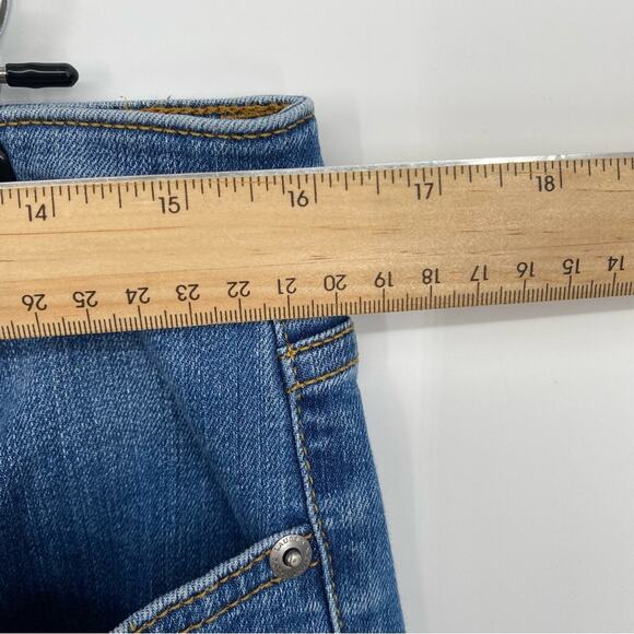 Lauren Ralph Lauren Jeans Modern Straight Curvy Classic Denim 10 - Picture 4 of 9